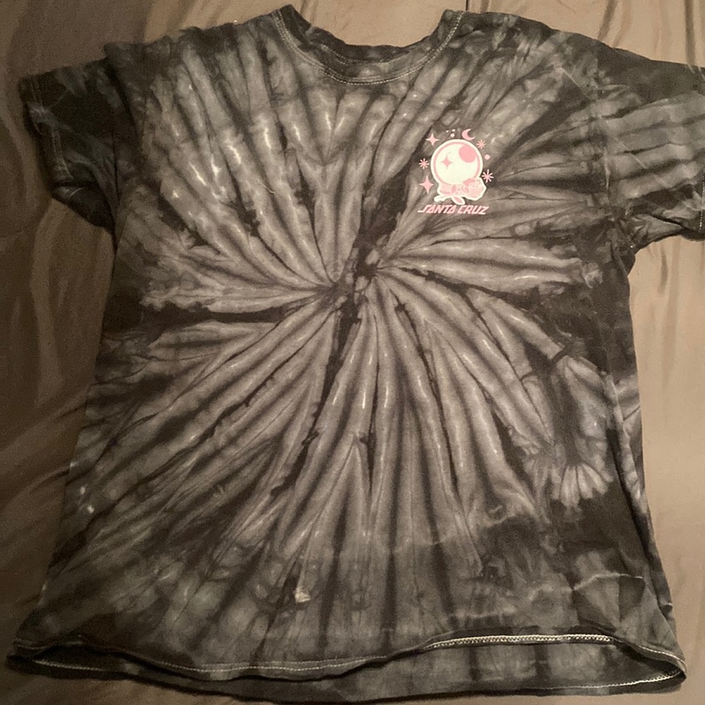 Santa Cruz shirt.